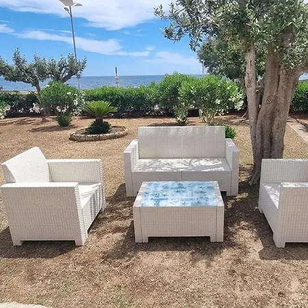 بيت للعطل Casa Dentro Mare